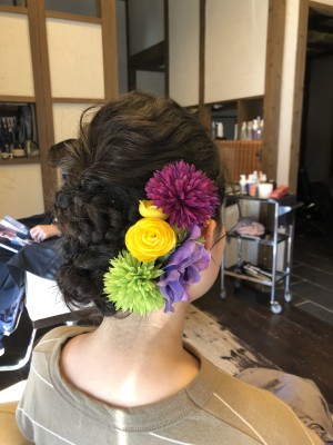 卒業式ヘアメイク　ヘアセット メイク　土浦市　美容室　りずむヘアデザイン